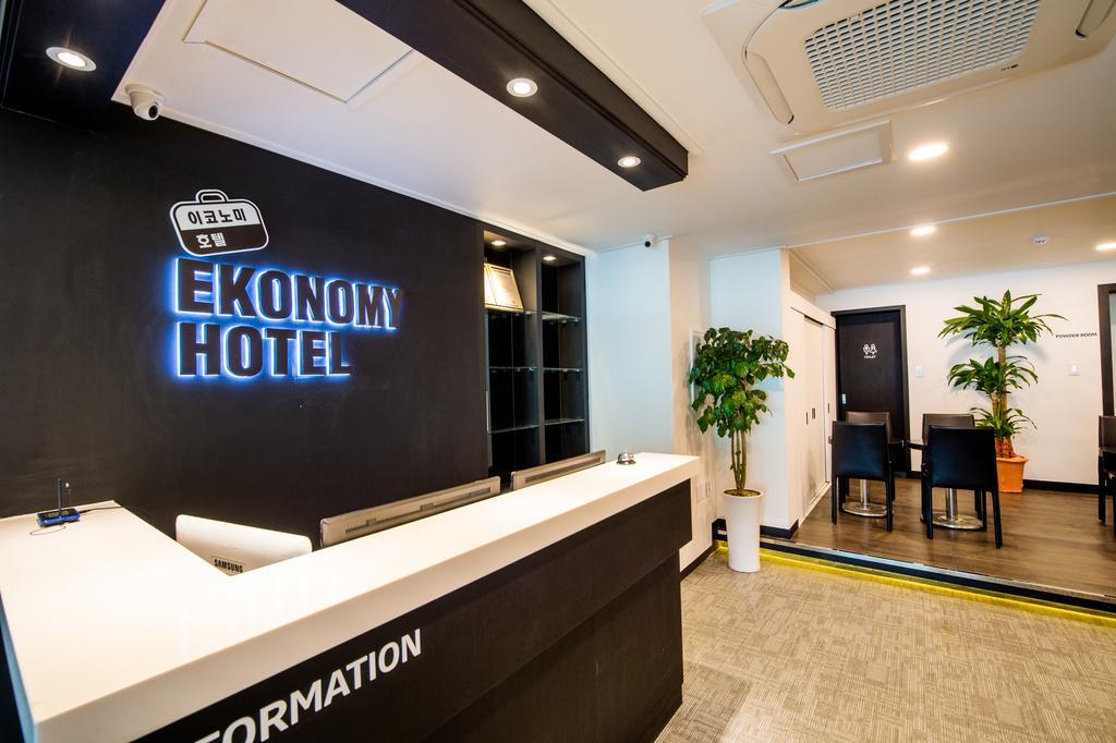 Ekonomy Hotel Sokcho Eksteriør billede